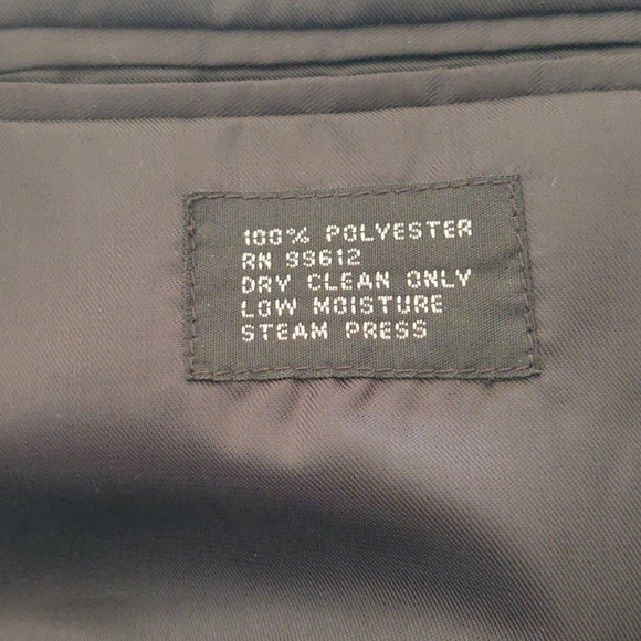 Mens suit - Picture 9 of 9